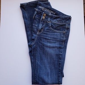 AMERICAN EAGLE OUTFITTERS JEANS